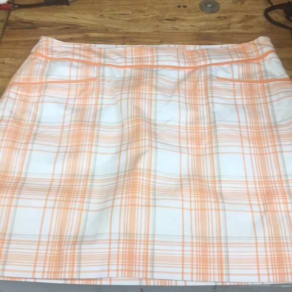 IZOD Dresses & Skirts - Izod stretch golf and tennis skirt